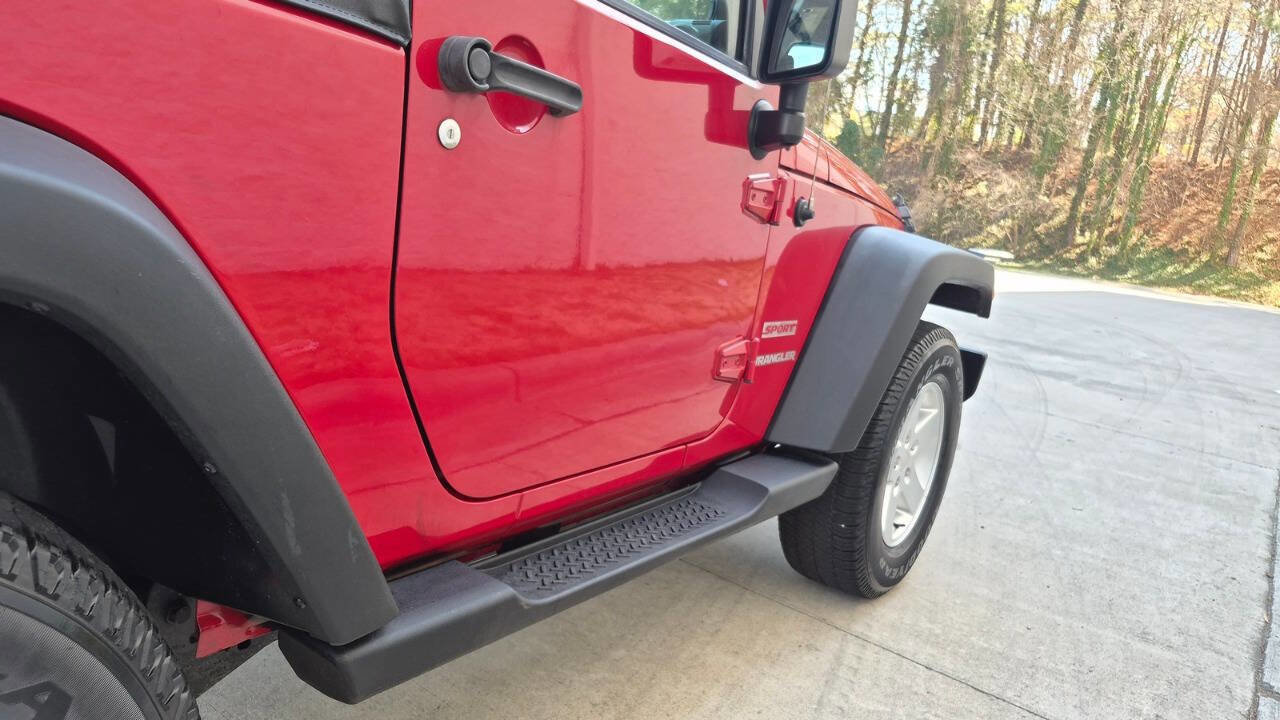 Used 2010 Jeep Wrangler Sport image 21