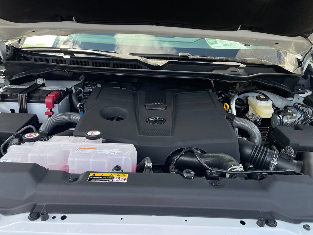 New 2026 Toyota Tundra Platinum AWD/4WD image 9