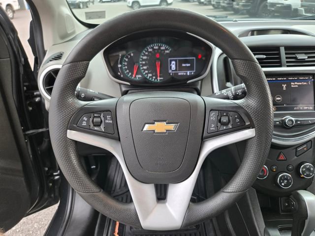 Used 2020 Chevrolet Sonic LT FWD image 31