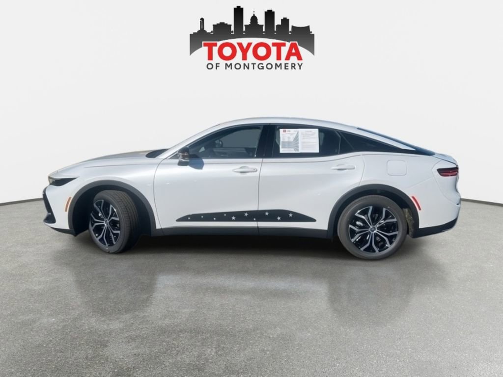 Used 2026 Toyota Crown XLE image 11