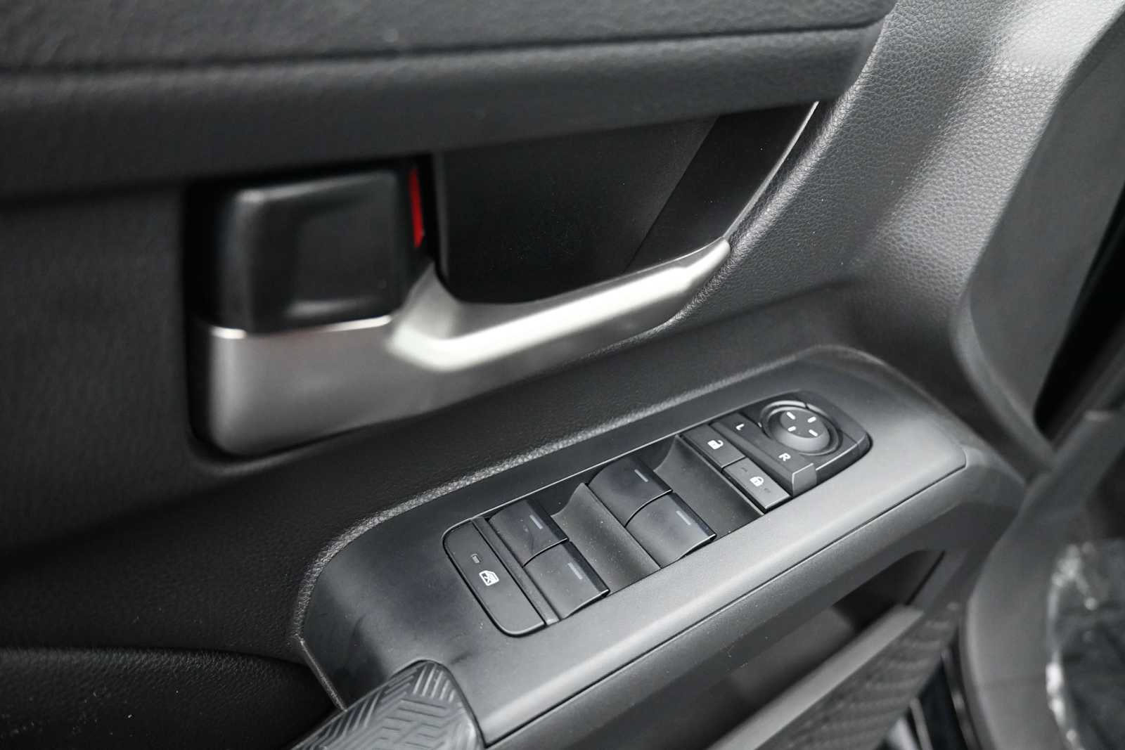 Used 2024 Toyota Tacoma TRD Off-Road AWD/4WD image 9