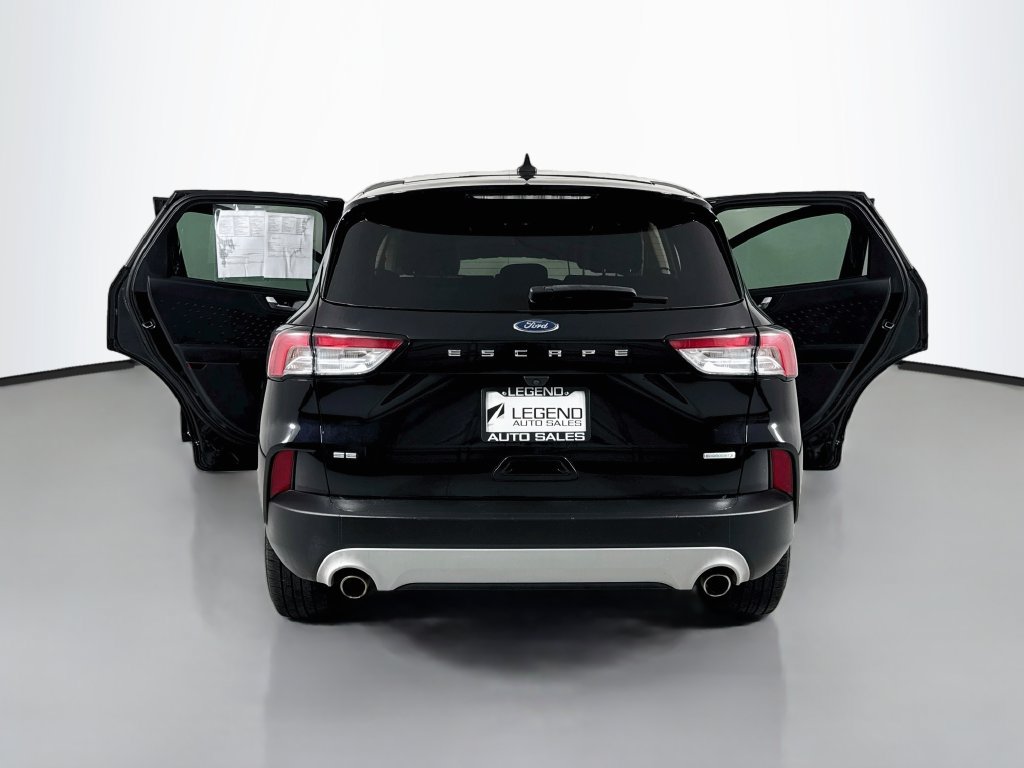 Used 2020 Ford Escape SE FWD image 22
