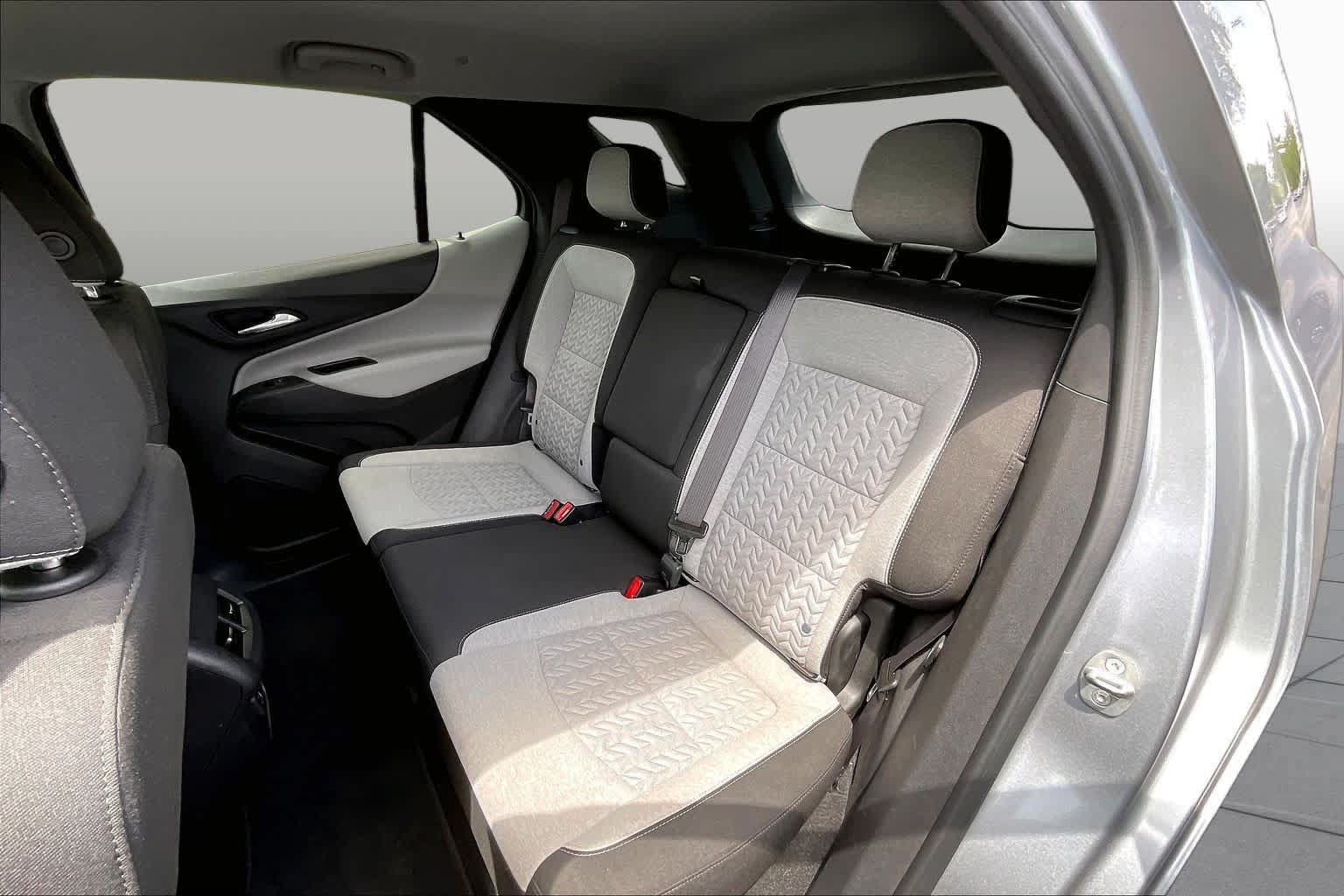 Used 2023 Chevrolet Equinox LS w/ LS Convenience Package FWD image 25