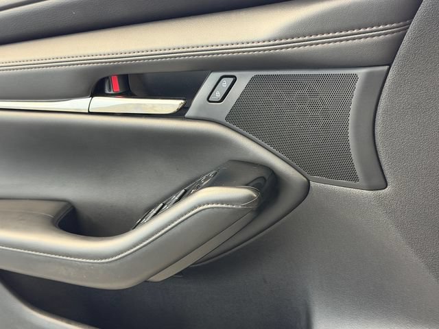 Used 2023 MAZDA MAZDA3 s FWD image 23