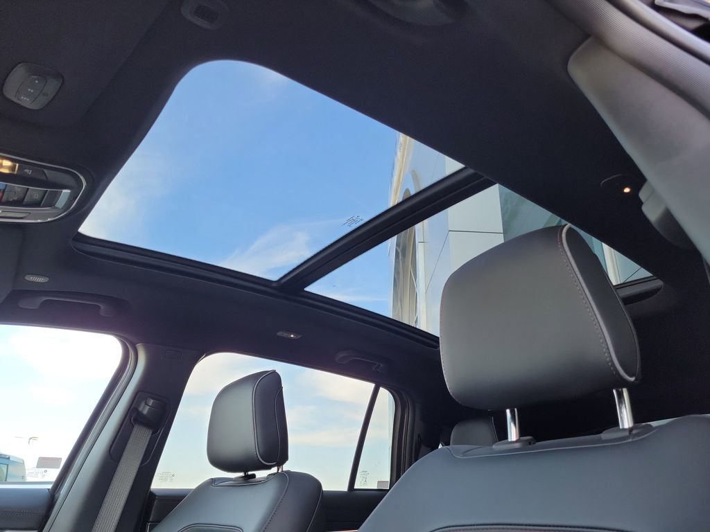 New 2025 Jeep Wagoneer S Limited image 23