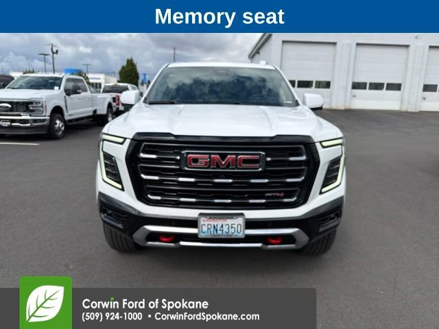 Used 2025 GMC Yukon XL AT4 w/ AT4 Premium Package AWD/4WD image 4
