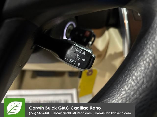 Used 2015 Toyota Camry LE FWD image 27