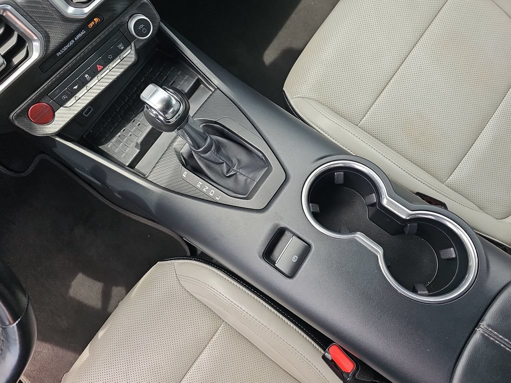 Used 2024 Ford Mustang Premium RWD image 23