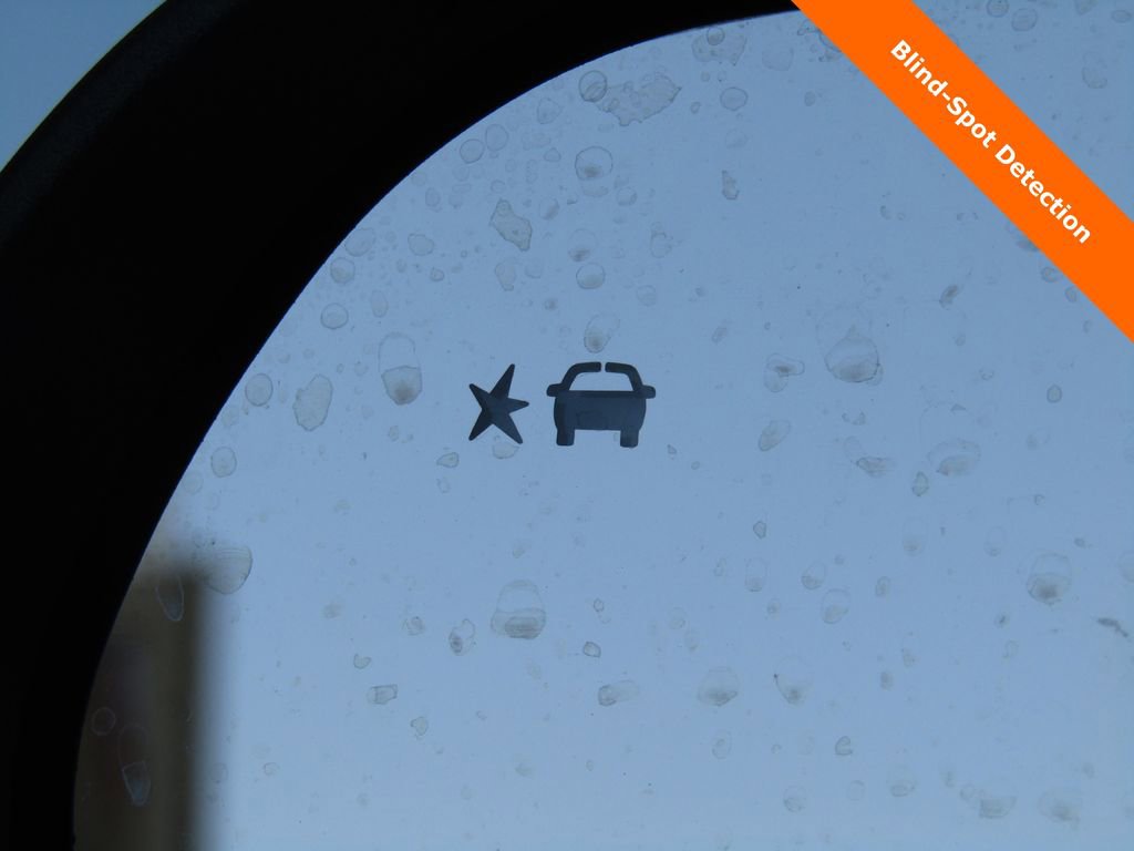 New 2026 Chevrolet Equinox RS AWD/4WD image 8