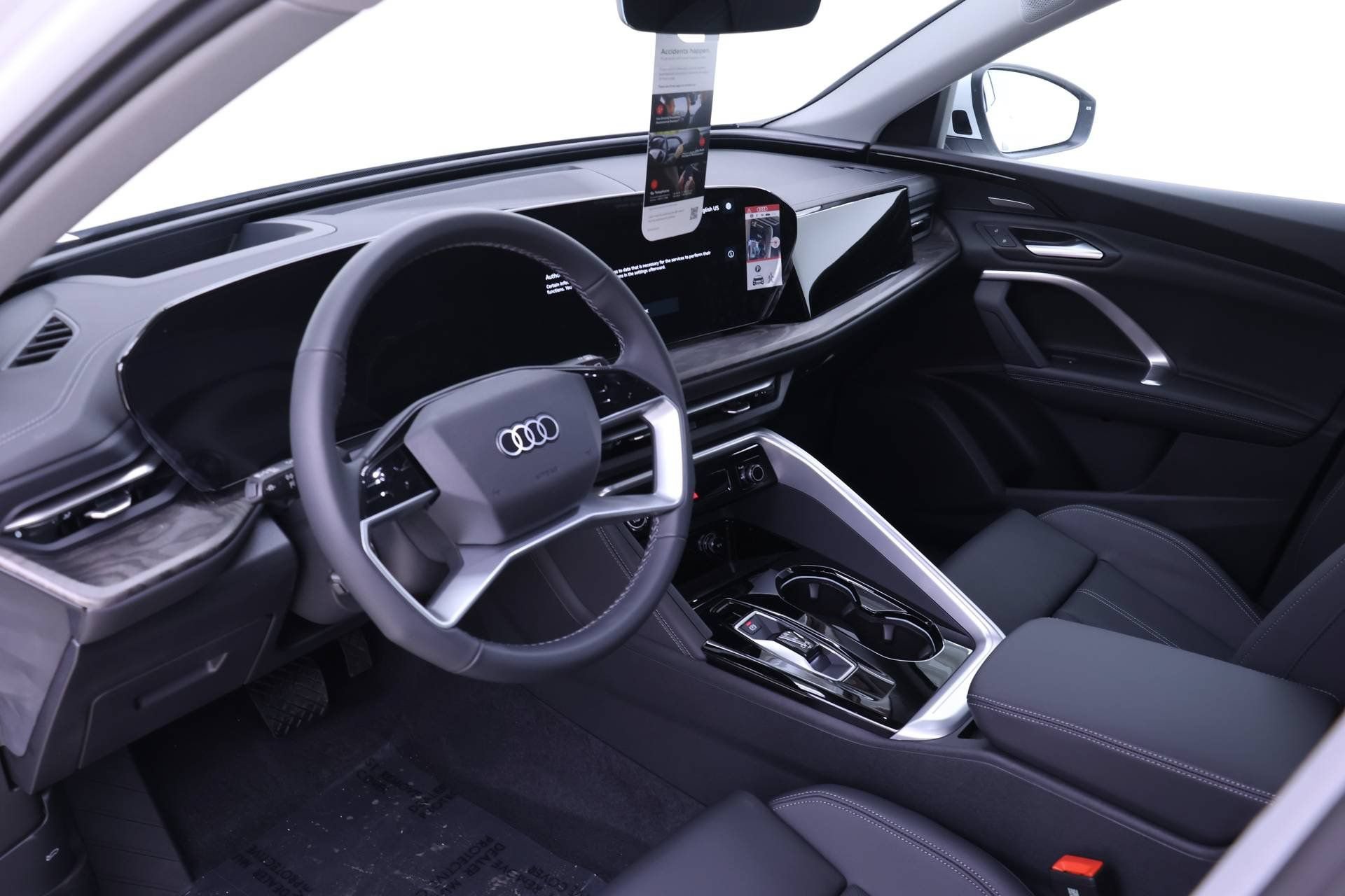 Used 2025 Audi Q5 Premium Plus AWD/4WD image 7