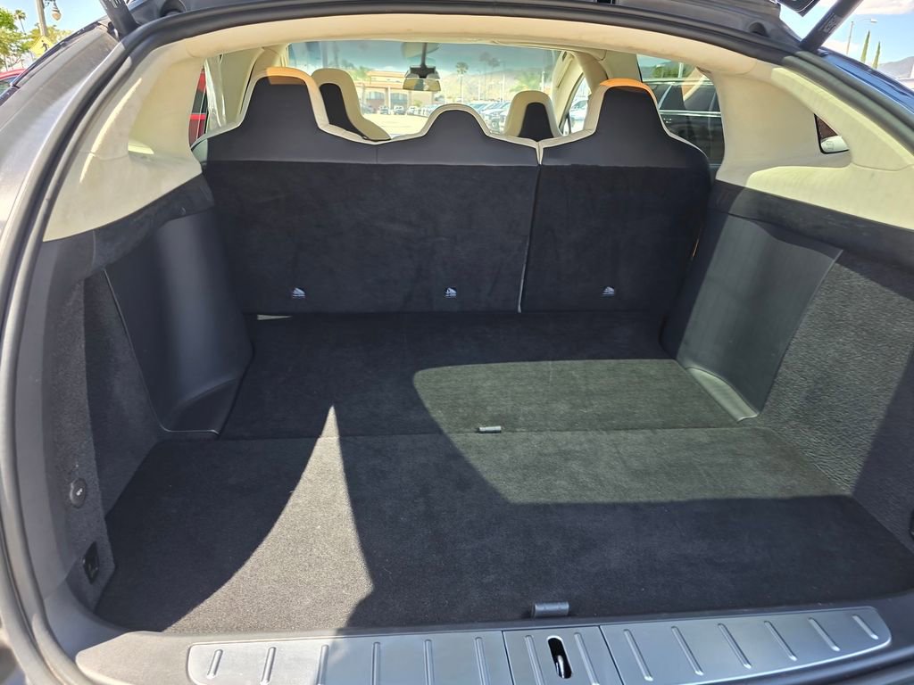 Used 2018 Tesla Model X 75D AWD/4WD image 18