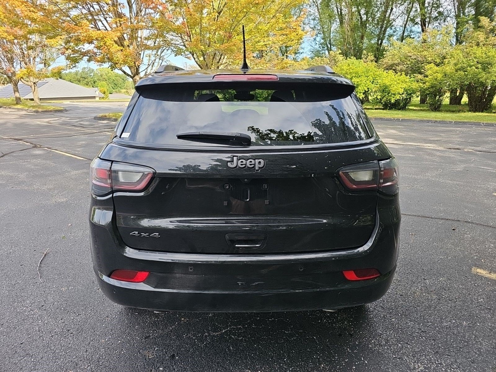Used 2023 Jeep Compass High Altitude w/ Driver Assist Group I AWD/4WD image 5