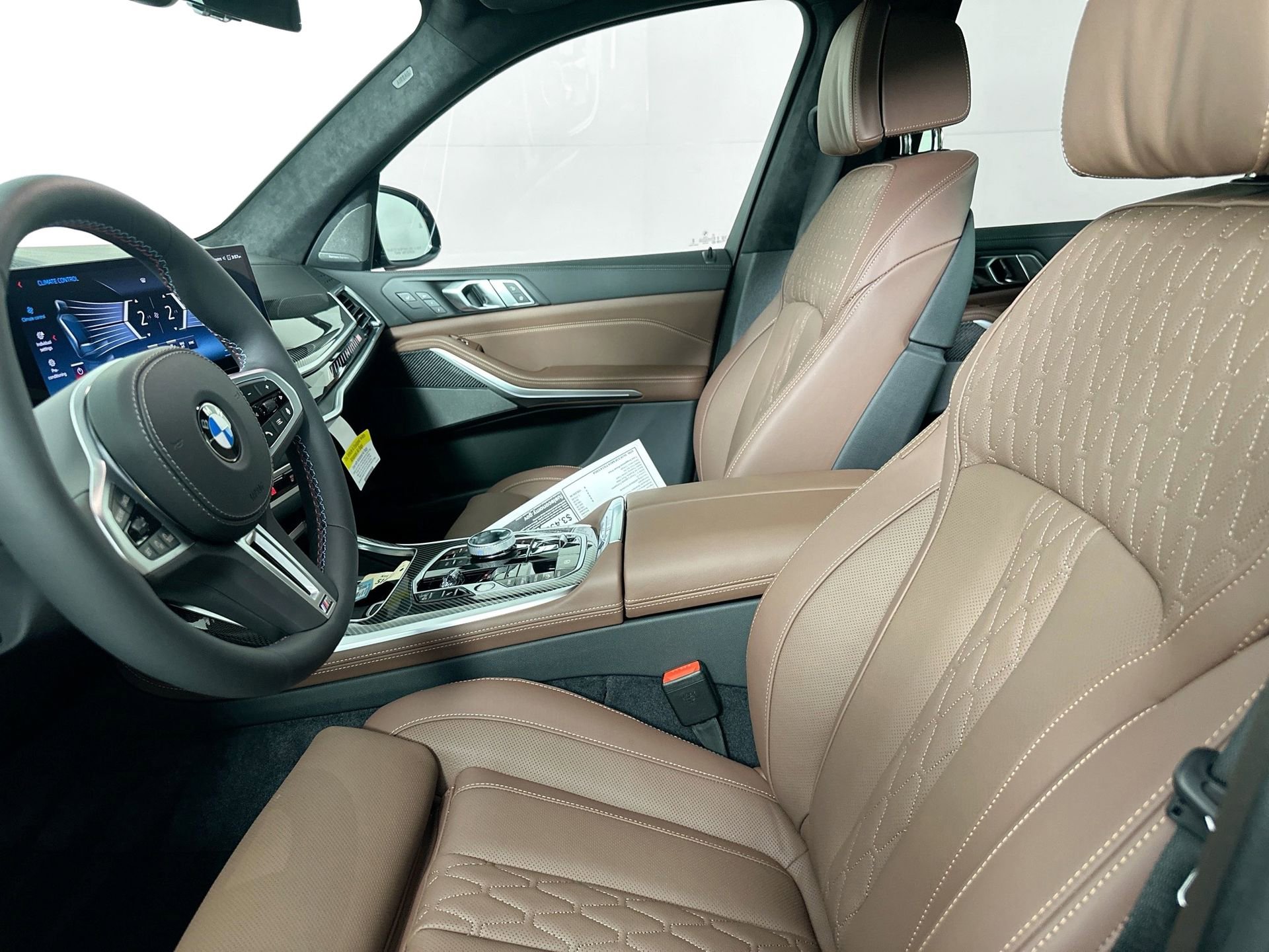 New 2026 BMW X7 M60i image 21