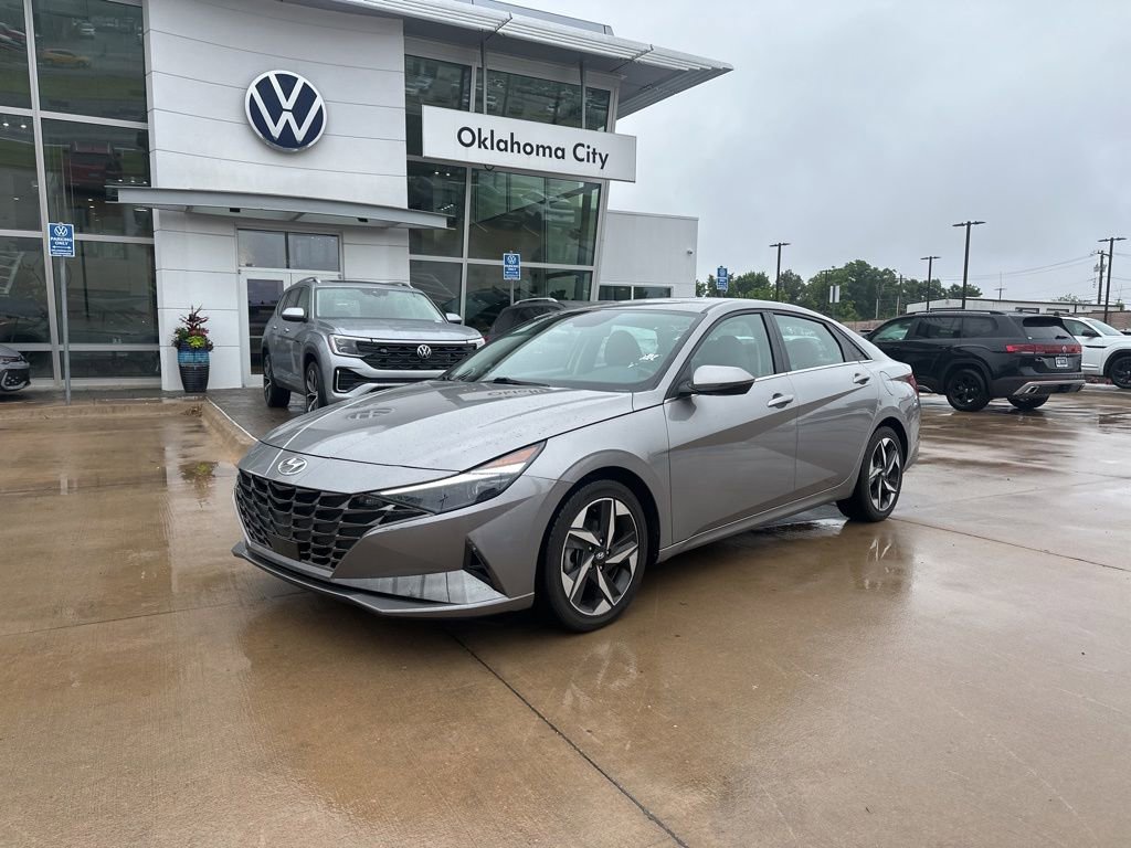 Used 2023 Hyundai Elantra Limited