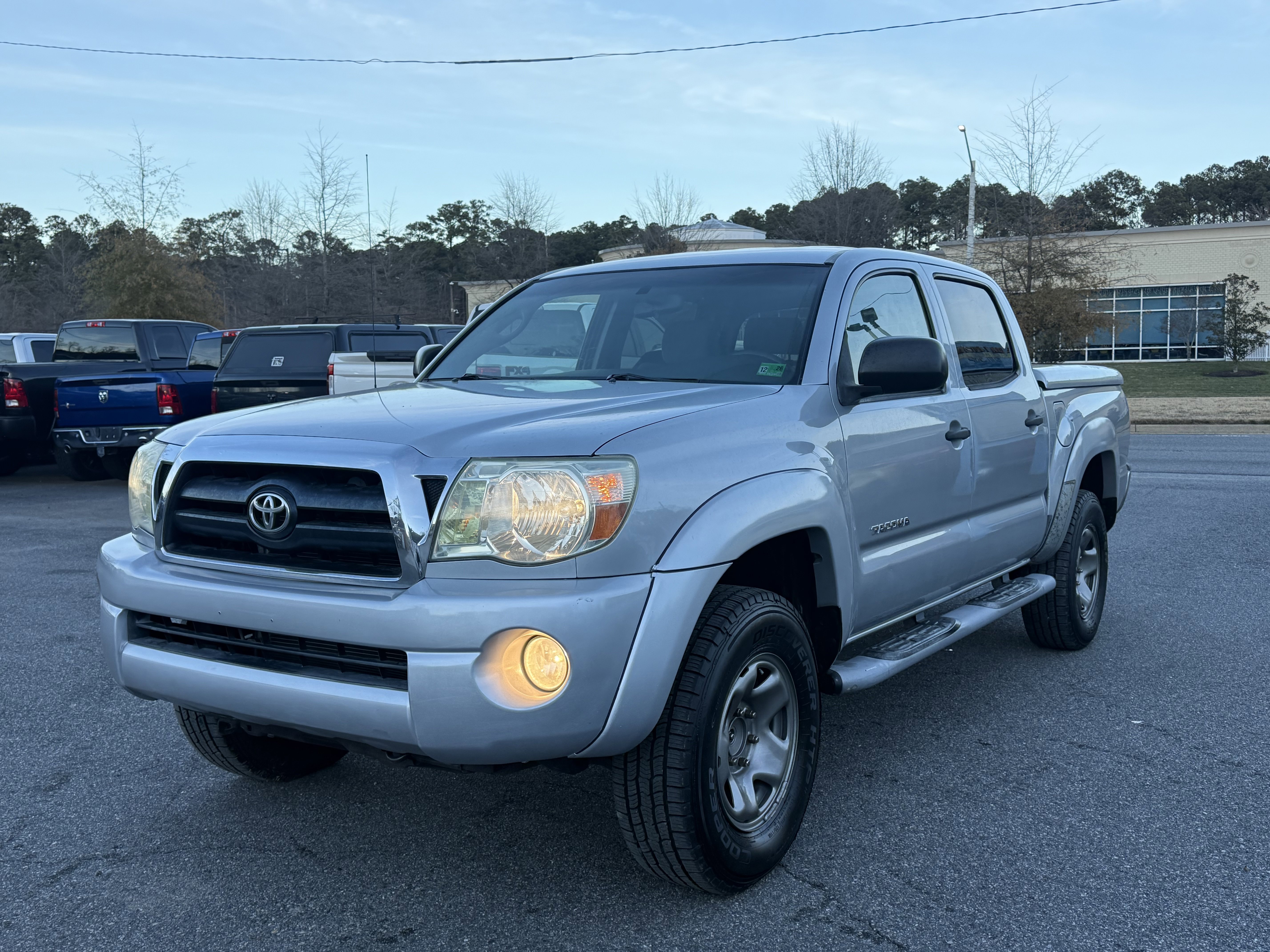 Used 2006 Toyota Tacoma PreRunner image 10