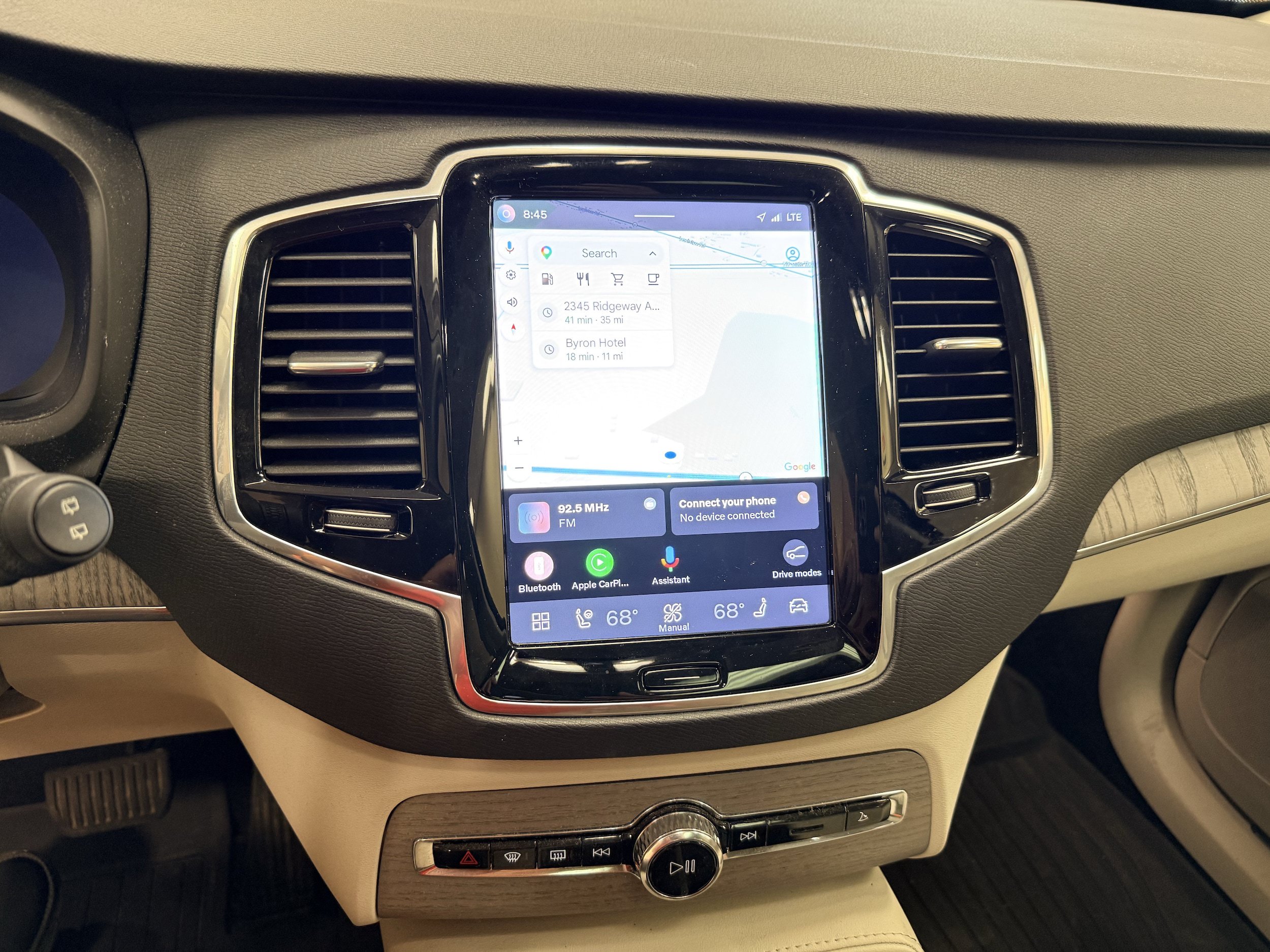 Used 2025 Volvo XC90 B6 Plus w/ Protection Package Premier AWD/4WD image 5