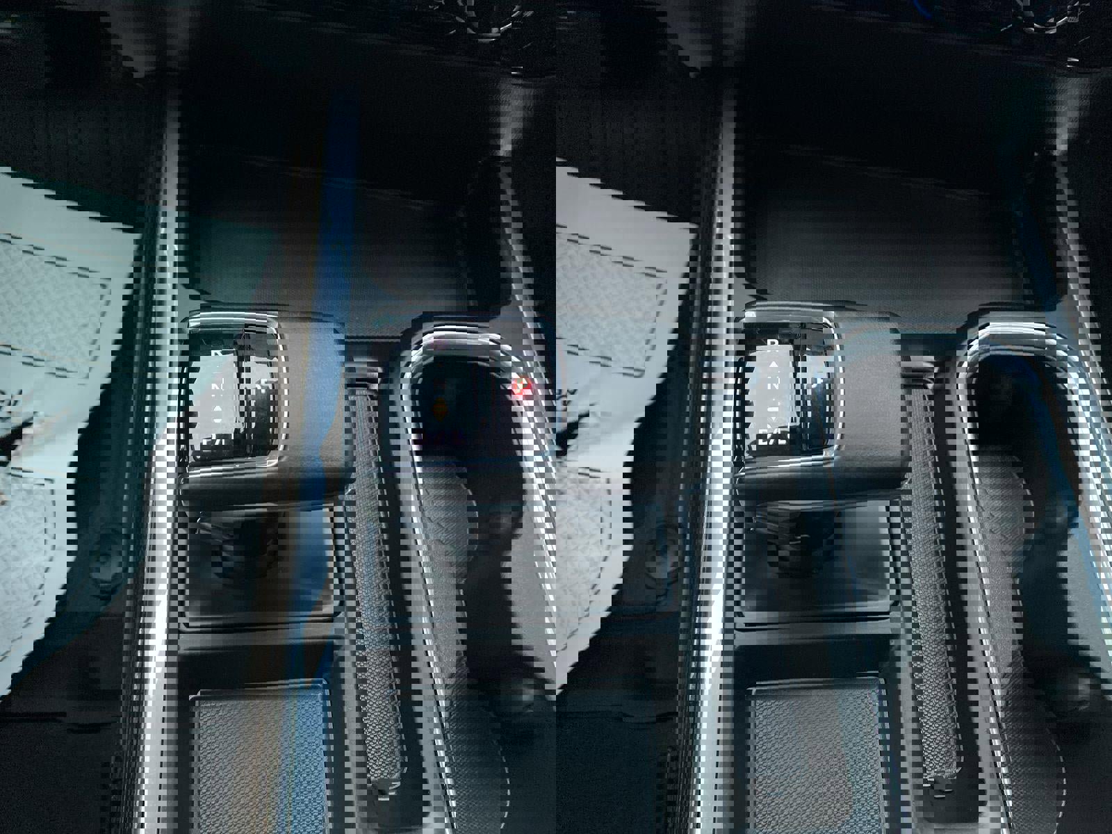 Used 2024 GMC Sierra 1500 Elevation image 8