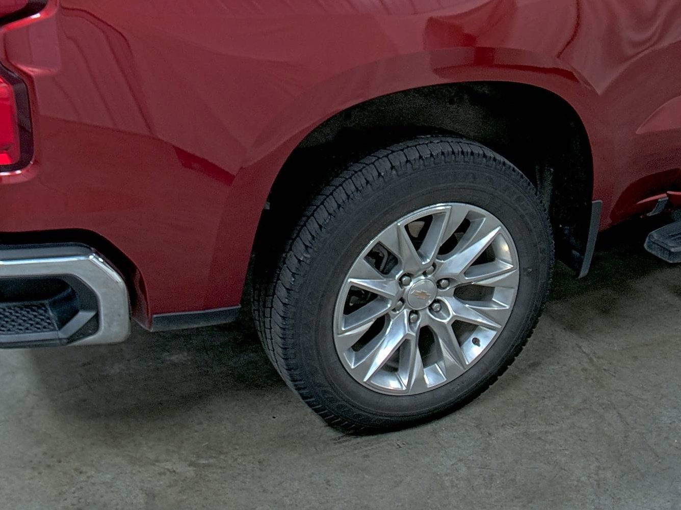Certified 2022 Chevrolet Silverado 1500 LTZ AWD/4WD image 12