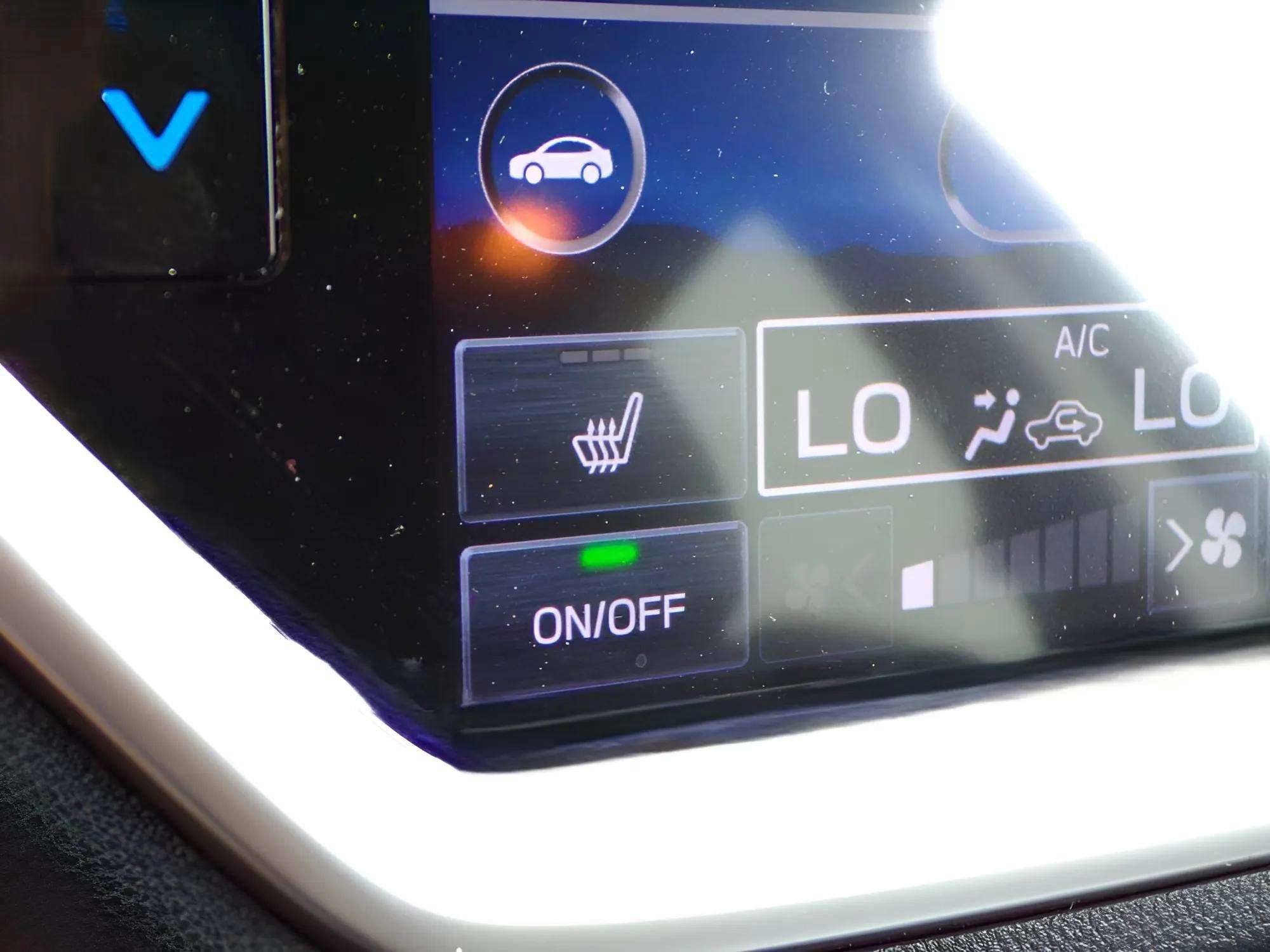 Used 2023 Subaru Ascent Limited AWD/4WD image 10