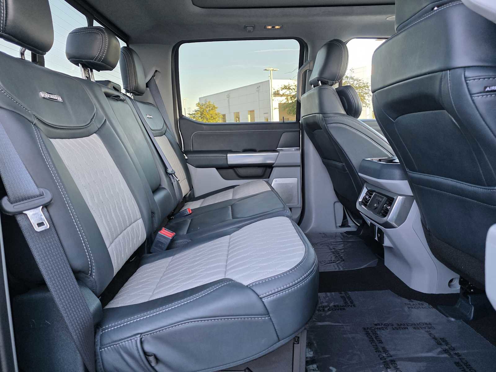 Used 2024 Ford F350 Limited w/ FX4 Off-Road Package image 45