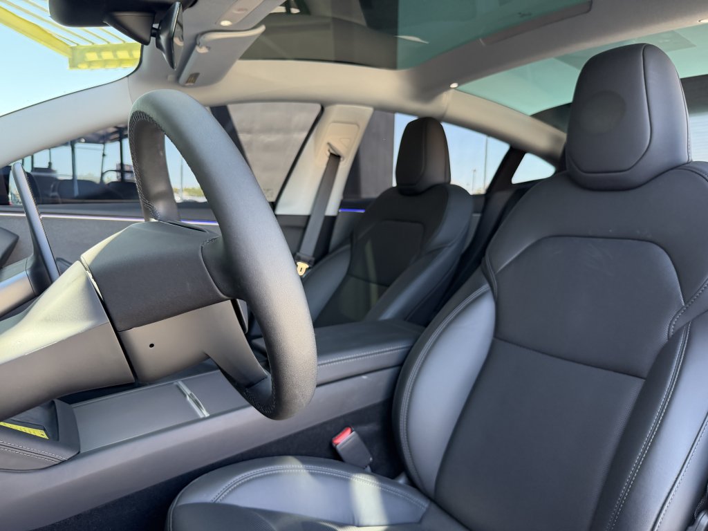 Used 2025 Tesla Model 3 Long Range RWD image 38