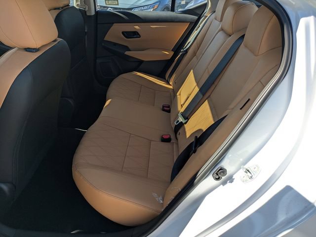 New 2025 Nissan Sentra SV w/ SV Premium Package FWD image 28