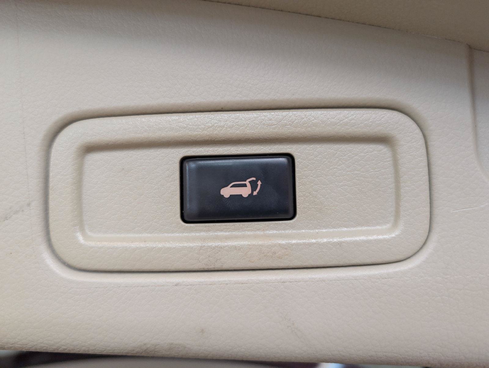 Used 2014 Nissan Murano SL w/ Navigation Package AWD/4WD image 48