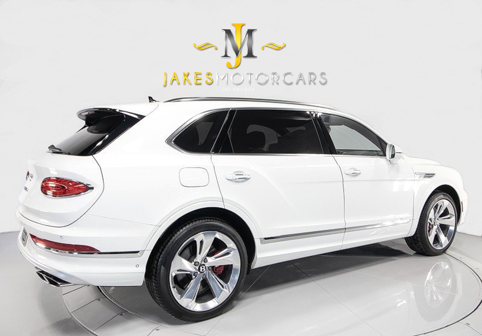 Used 2023 Bentley Bentayga Extended Wheelbase image 12