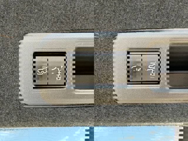 Used 2022 Lexus RX 450h AWD w/ Premium Package image 32