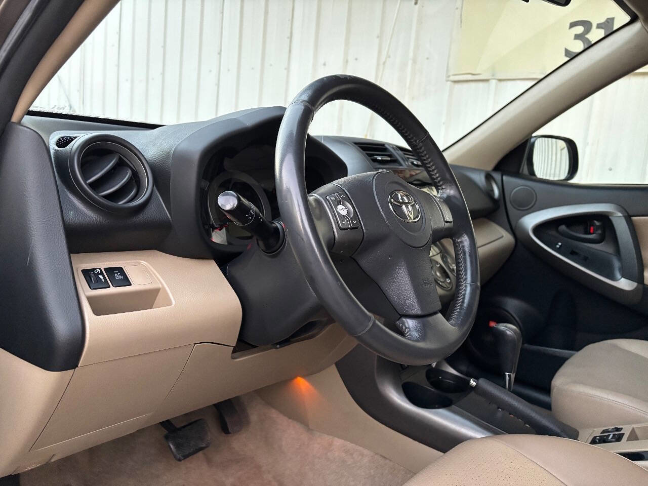 Used 2010 Toyota RAV4 Limited image 18