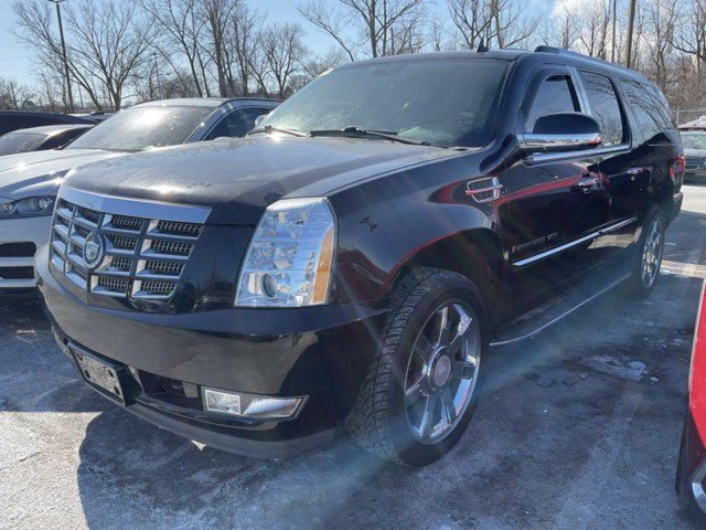 Used 2009 Cadillac Escalade ESV AWD image 2