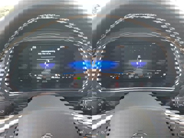 Certified 2023 Volkswagen Tiguan SE image 21