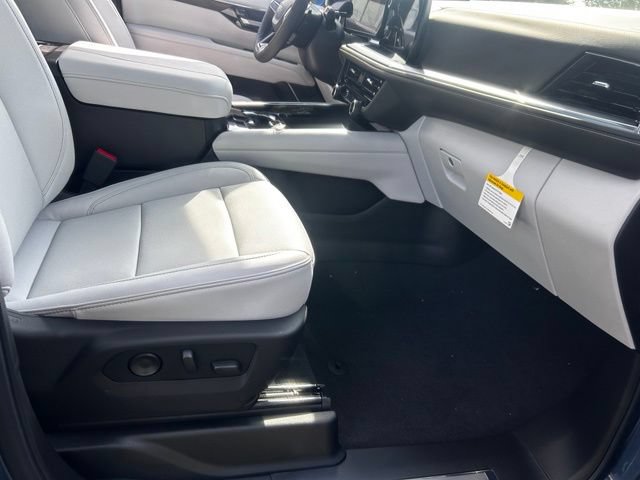 New 2026 Chevrolet Suburban Premier AWD/4WD image 20