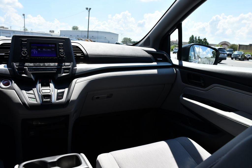 Used 2019 Honda Odyssey LX image 25