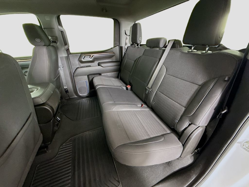 Used 2025 Chevrolet Silverado 1500 LT image 23