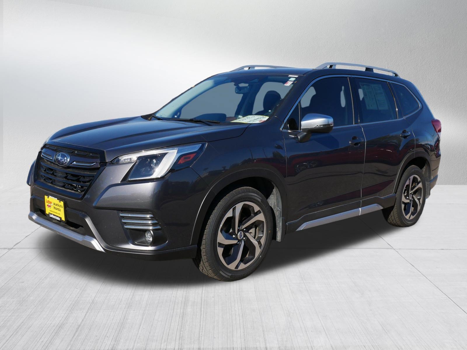 Used 2023 Subaru Forester Touring AWD/4WD image 3