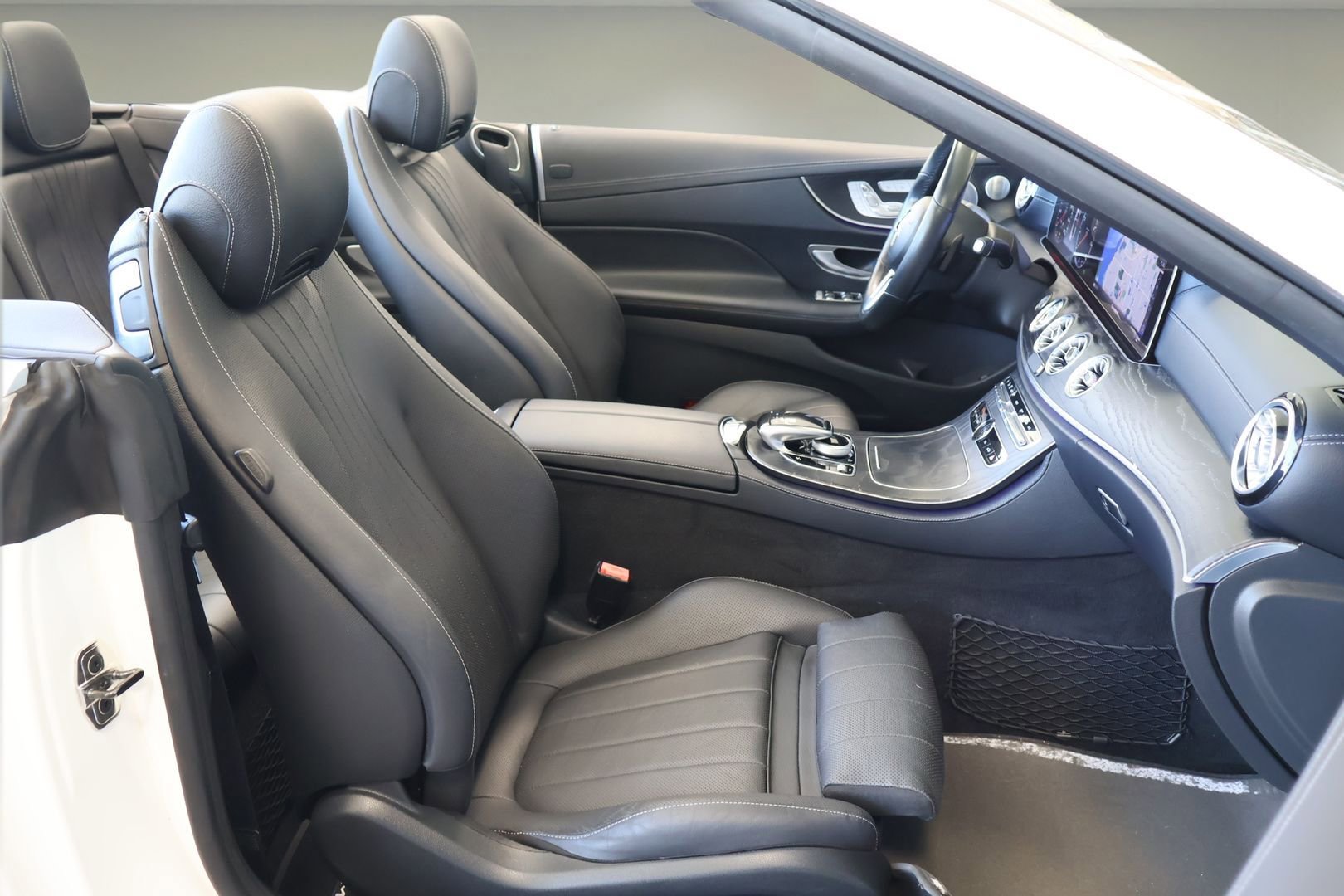Used 2020 Mercedes-Benz E 450 Cabriolet image 18