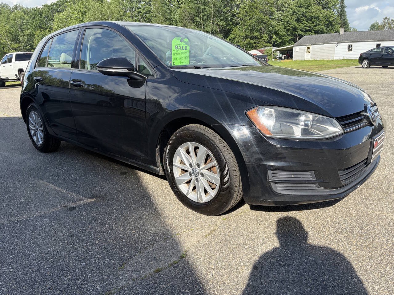 Used 2015 Volkswagen Golf S FWD image 12