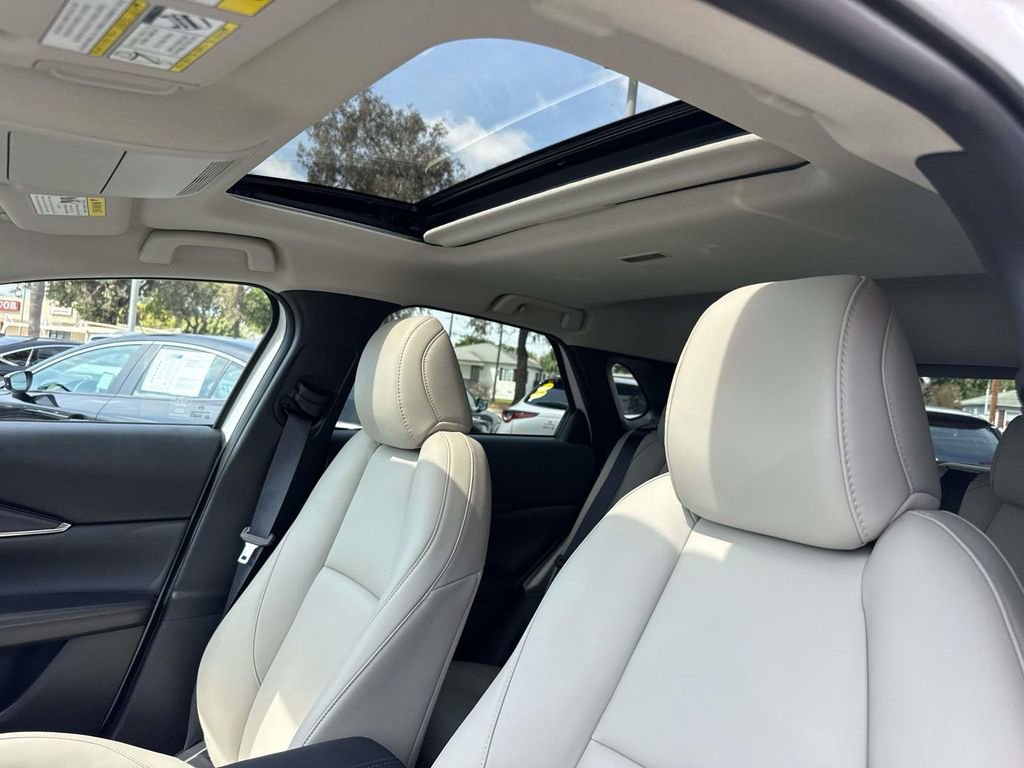 Certified 2025 MAZDA CX-30 AWD 2.5 S w/ Preferred Package image 28