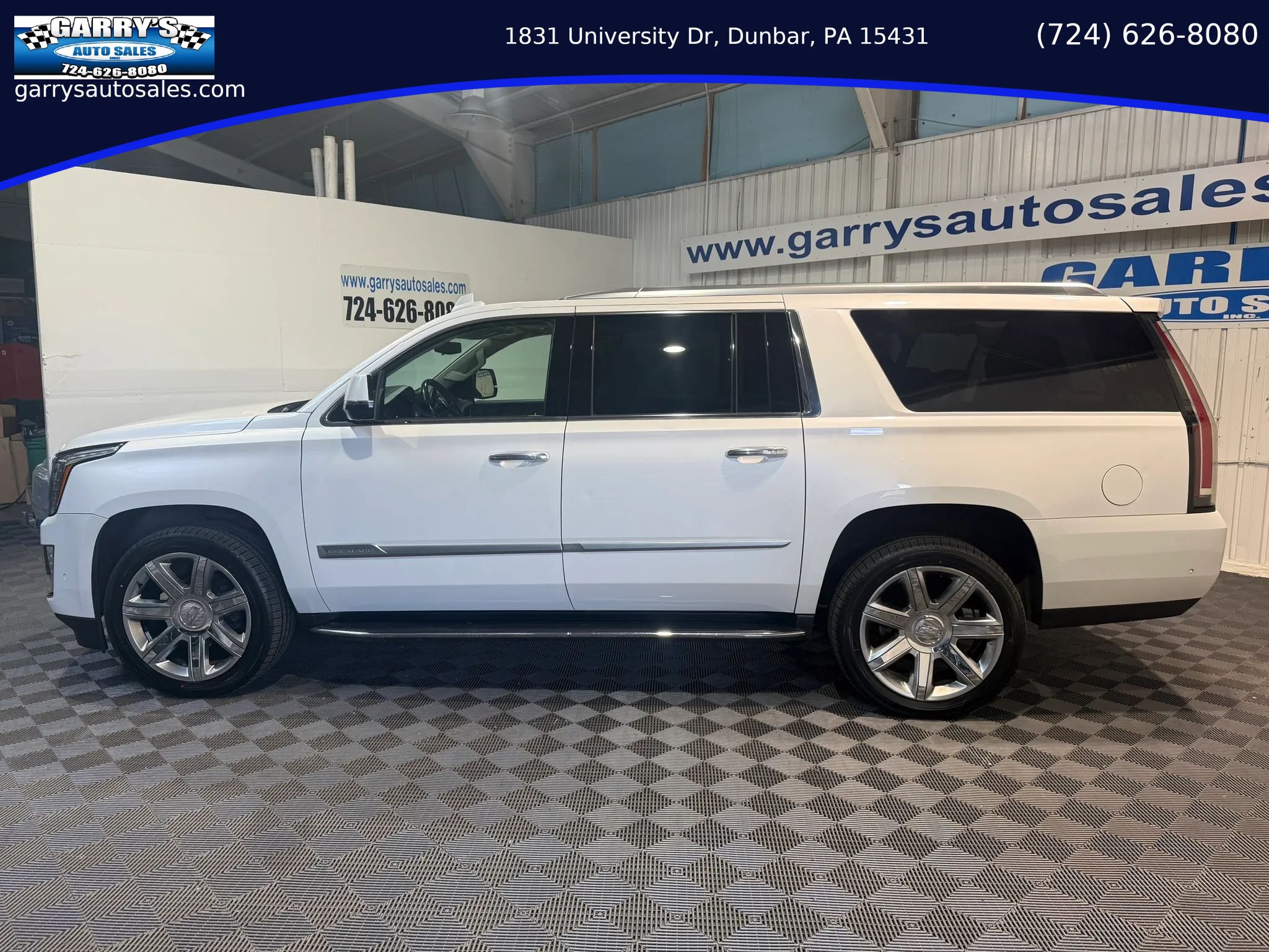 Used 2020 Cadillac Escalade ESV Premium Luxury AWD/4WD image 8
