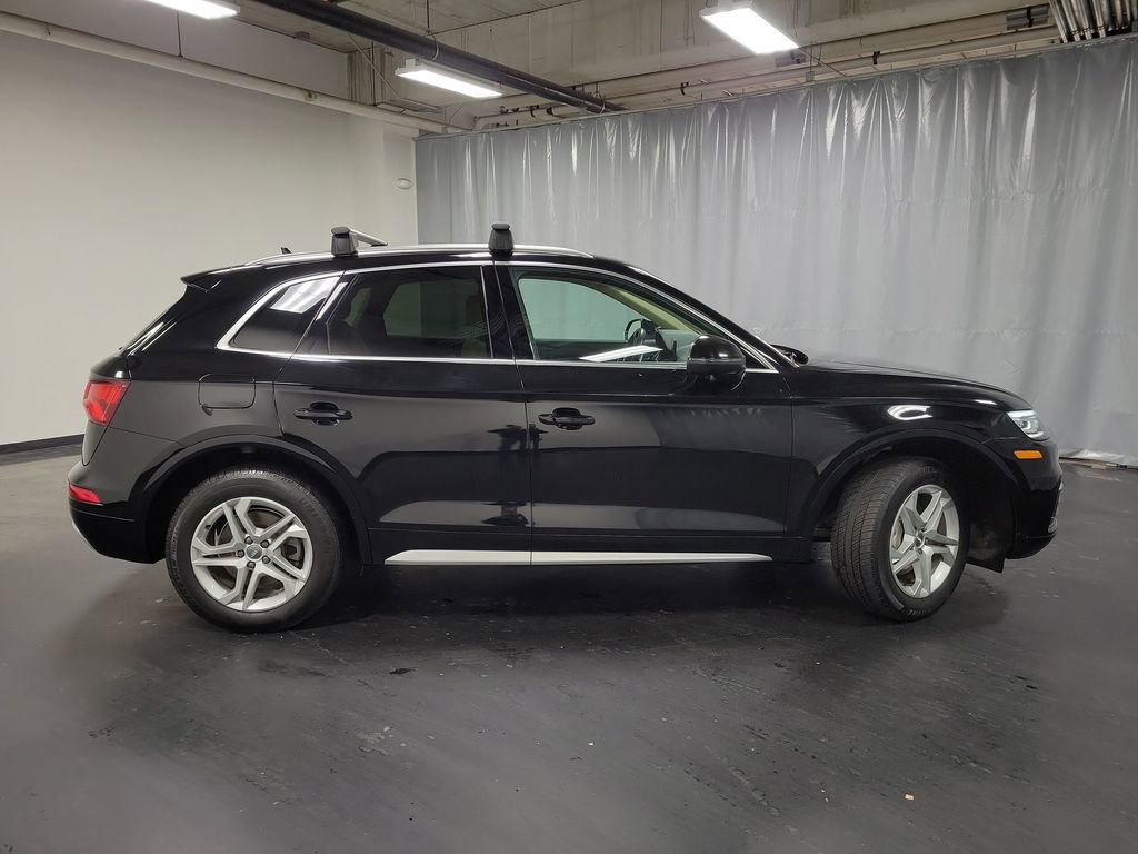 Used 2019 Audi Q5 2.0T Premium image 10