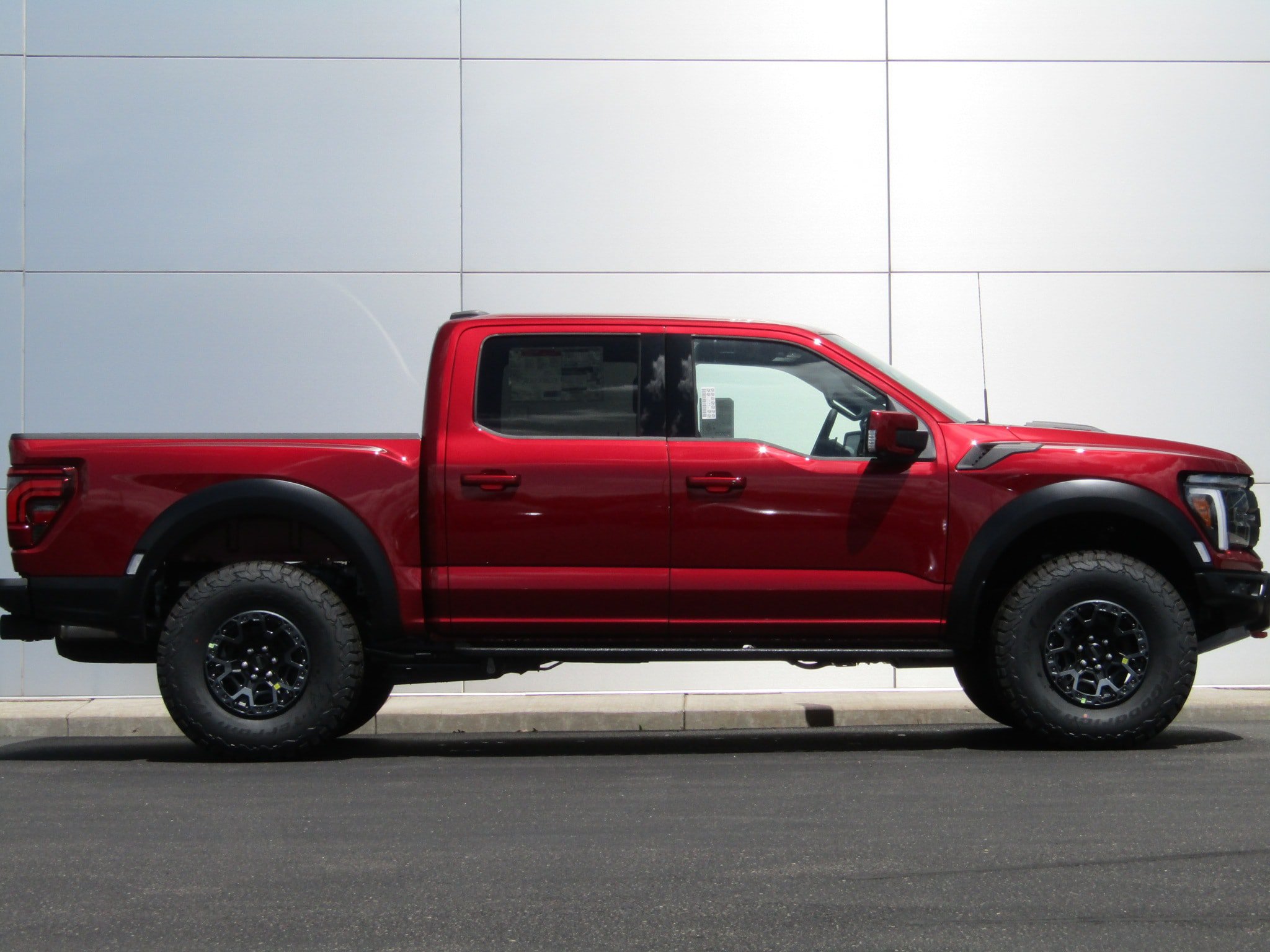 New 2026 Ford F150 Raptor w/ Equipment Group 803A Raptor R AWD/4WD image 4