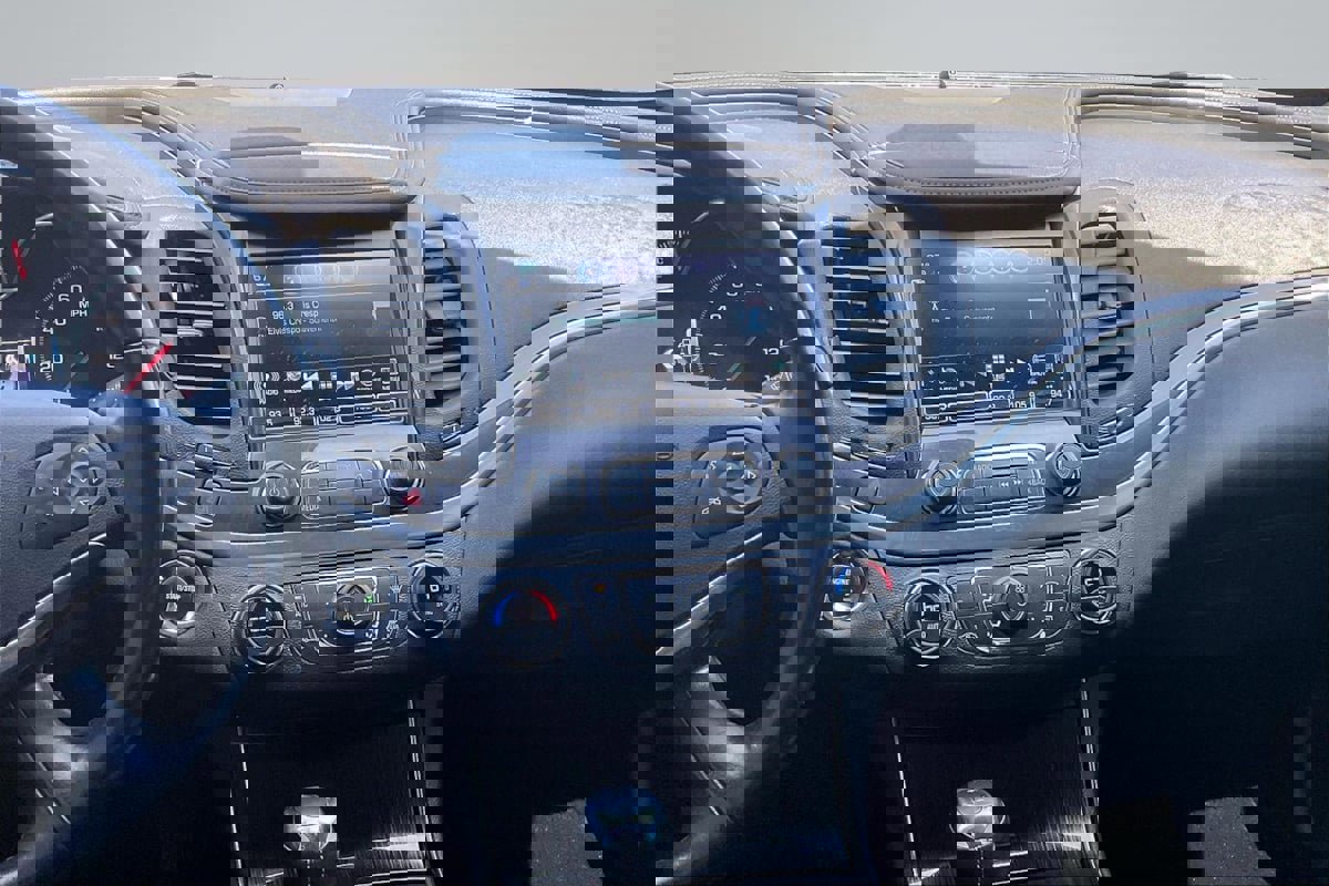 Used 2019 Chevrolet Impala LT image 6