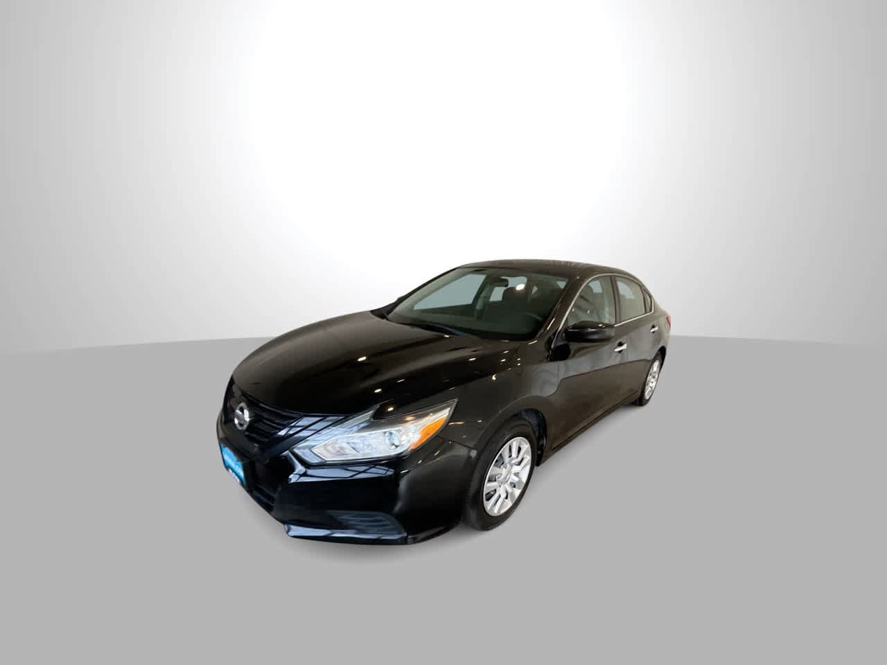 Used 2016 Nissan Altima 2.5 S w/ Power Driver Seat Package FWD image 4