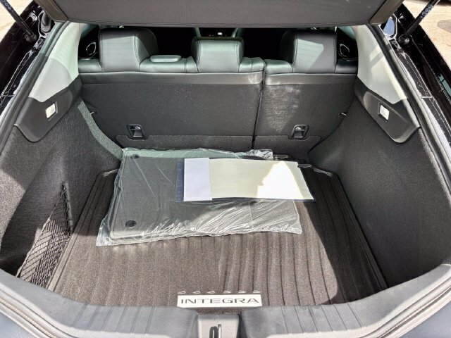 New 2026 Acura Integra FWD image 19