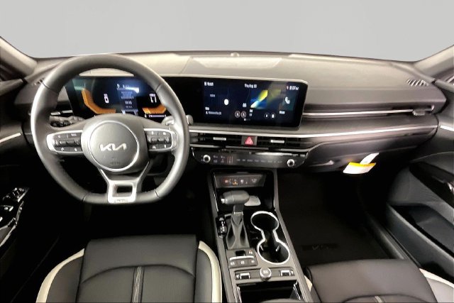 New 2026 Kia K5 GT-Line image 6