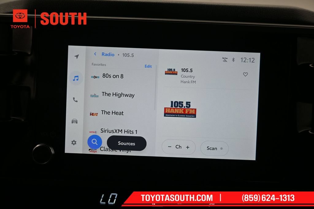 Used 2025 Toyota Tundra SR5 w/ SR5 Convenience Package AWD/4WD image 14