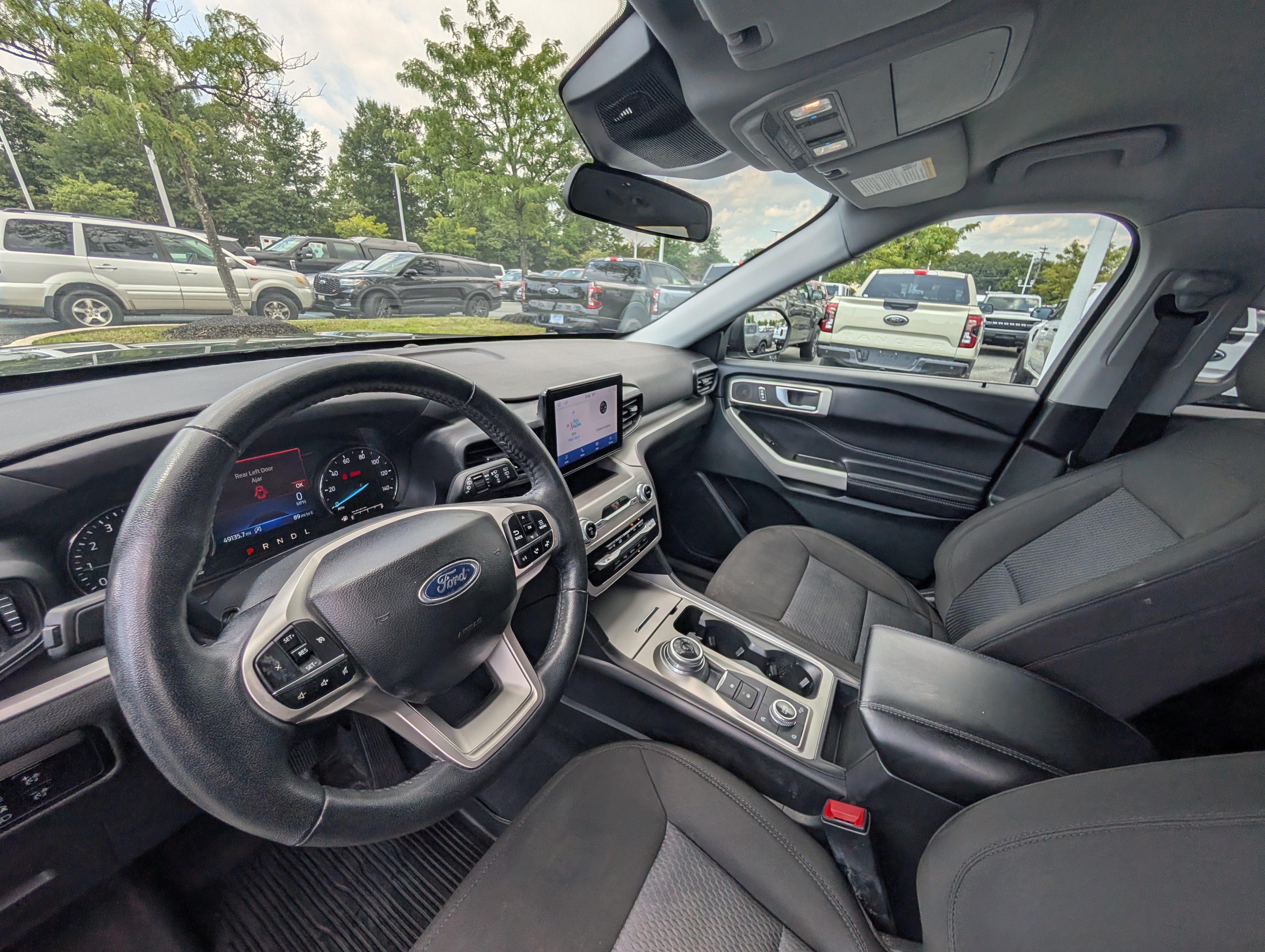 Certified 2023 Ford Explorer XLT AWD/4WD image 17