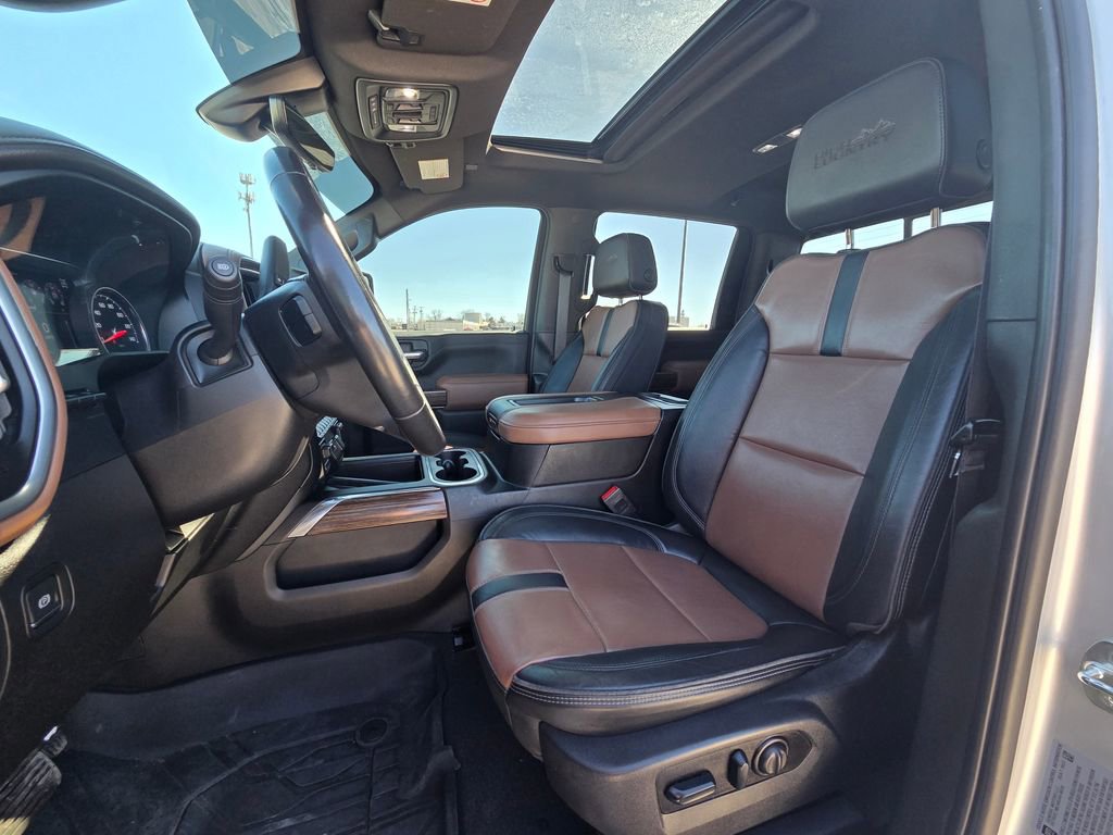 Used 2022 Chevrolet Silverado 2500 High Country AWD/4WD image 16