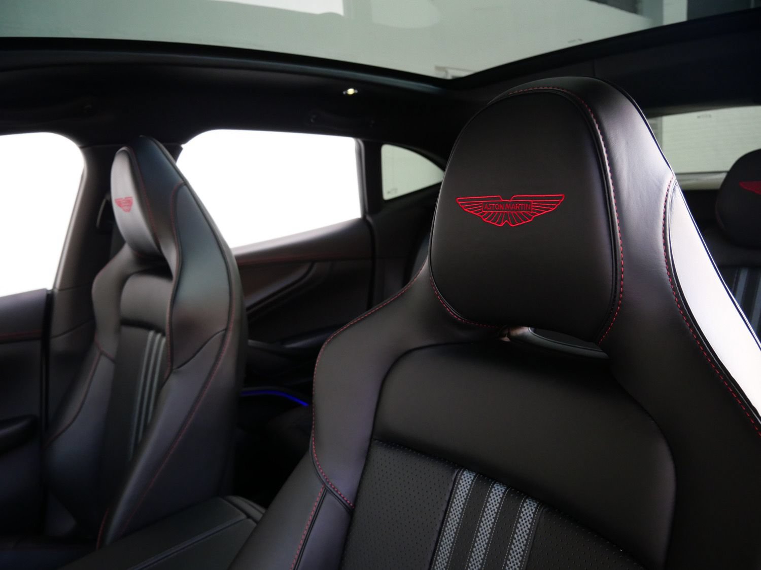 New 2026 Aston Martin DBX 707 AWD/4WD image 5